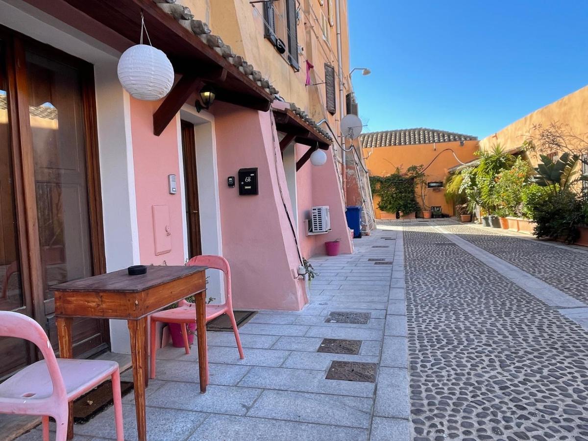 The Heart Of Cagliari, Cozy 2 Bedroom Apartment Экстерьер фото